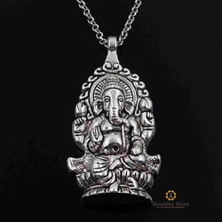 Ganesh pendant necklace